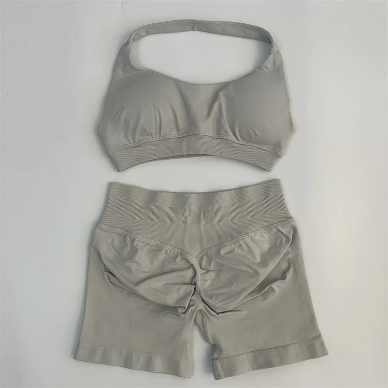 Seamless Yoga Shorts Set - Stylish Halter Sports Bra & Scrunch Shorts for Ultimate Workout Comfort