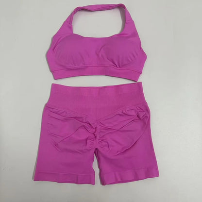 Seamless Yoga Shorts Set - Stylish Halter Sports Bra & Scrunch Shorts for Ultimate Workout Comfort