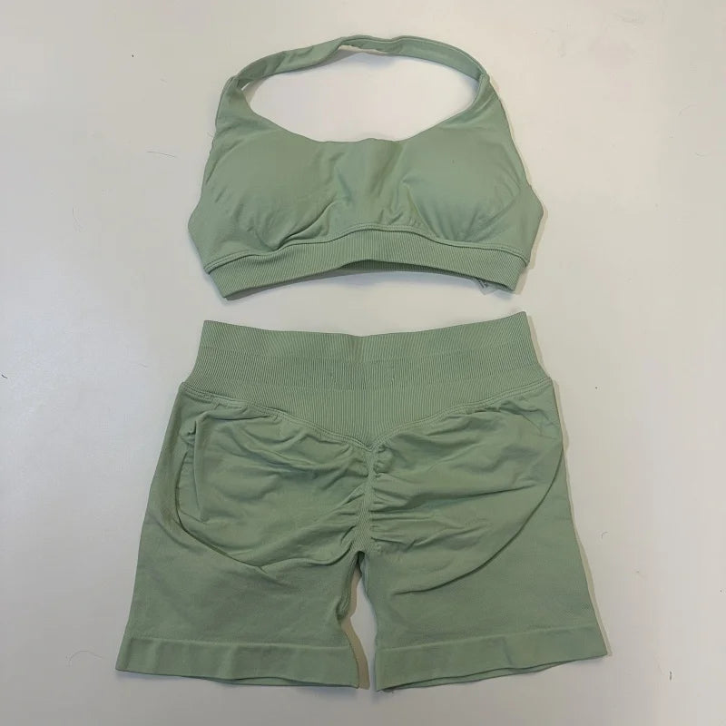 Seamless Yoga Shorts Set - Stylish Halter Sports Bra & Scrunch Shorts for Ultimate Workout Comfort