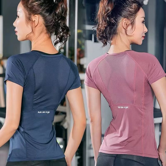 Elevate Your Workout with Our Plus Size Women's Yoga T-Shirt – Stylish and Comfortable Sportswear!